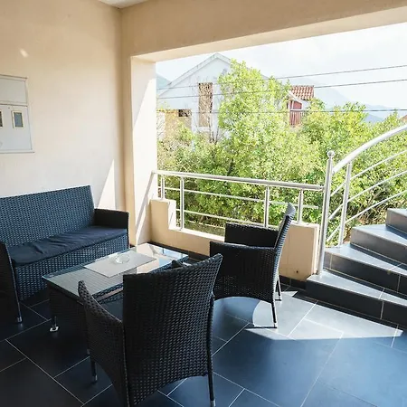 Apartments Lora Bar Exterior photo