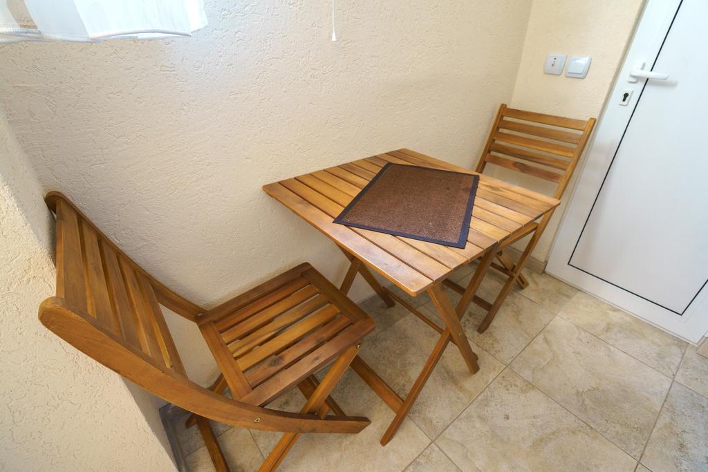 Lora Apartment *
