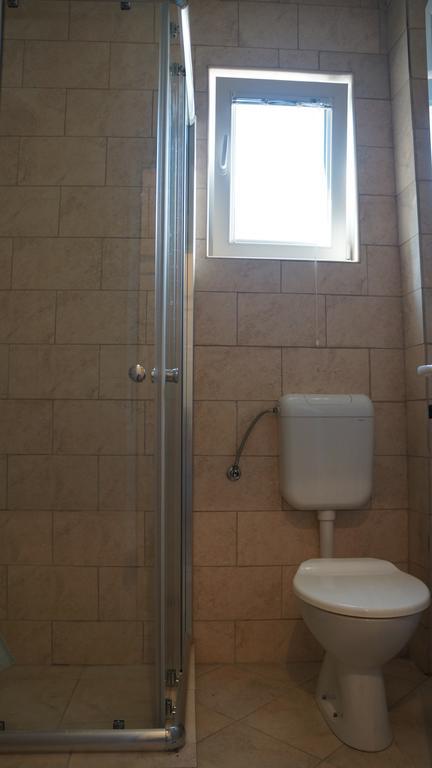 Lora Apartment *